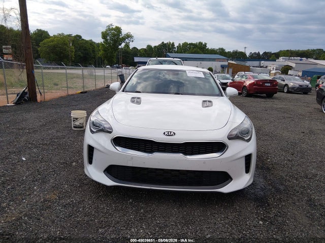 2019 Kia Stinger მანქანა იყიდება აუქციონზე, vin: KNAE15LA4K6051289, აუქციონის ნომერი: 45026651