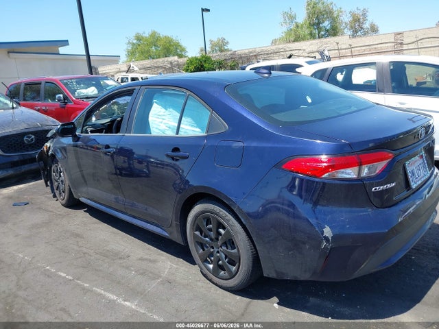 5YFEPRAE8LP037663 Toyota COROLLA LE