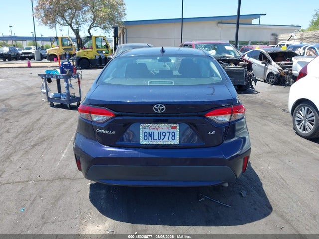 5YFEPRAE8LP037663 Toyota COROLLA LE