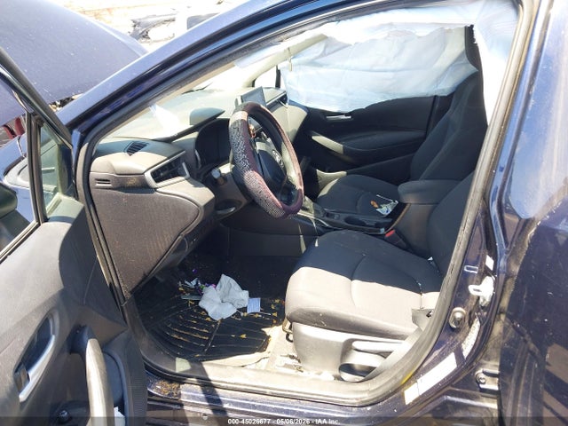5YFEPRAE8LP037663 Toyota COROLLA LE