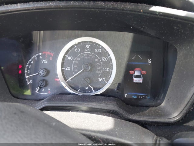 5YFEPRAE8LP037663 Toyota COROLLA LE
