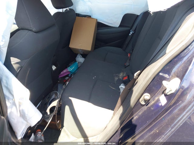 5YFEPRAE8LP037663 Toyota COROLLA LE