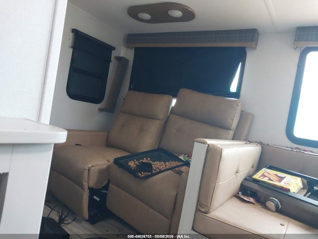 Продажа на аукционе авто 2025 Dutchmen Astoria, vin: 4YDTAAP20SZ915482, номер лота: 45026703
