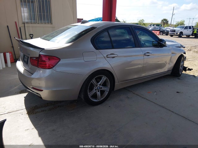 Aukcja sprzedaży 2015 Bmw 320i, vin: WBA3B1G55FNT03895, numer aukcji: 45026710
