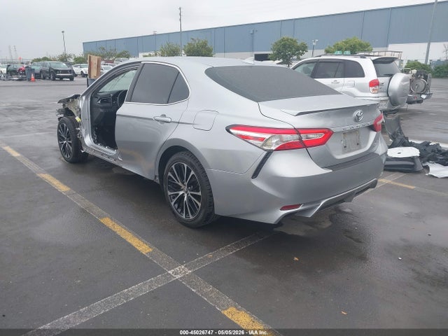 45026747 :رقم المزاد ، 4T1J11AK5LU908105 vin ، 2020 Toyota Camry Se مزاد بيع