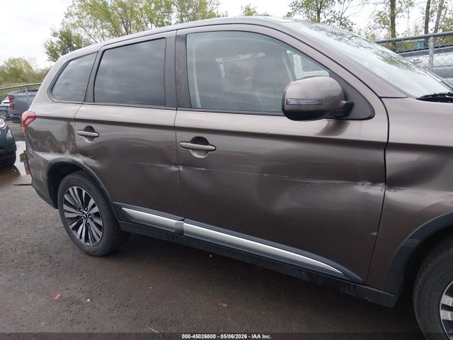 Aukcja sprzedaży 2019 Mitsubishi Outlander Se, vin: JA4AZ3A32KZ005133, numer aukcji: 45026800