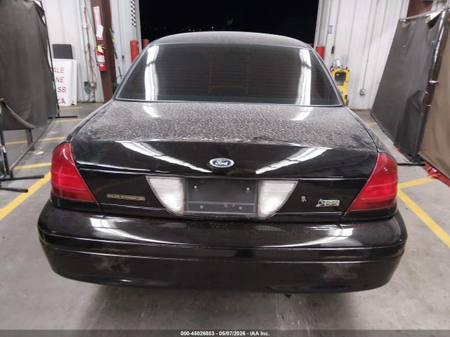 2010 Ford Crown Victoria Police/police Interceptor მანქანა იყიდება აუქციონზე, vin: 2FABP7BV9AX128333, აუქციონის ნომერი: 45026803