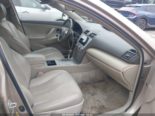 45026808 :رقم المزاد ، 4T1BE46KX9U408307 vin ، 2009 Toyota Camry Le مزاد بيع