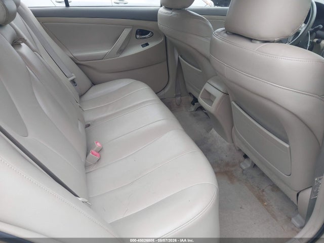 45026808 :رقم المزاد ، 4T1BE46KX9U408307 vin ، 2009 Toyota Camry Le مزاد بيع