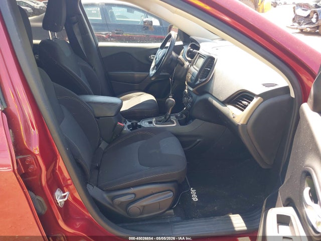 Auction sale of the 2016 Jeep Cherokee Latitude, vin: 1C4PJMCB8GW251419, lot number: 45026854