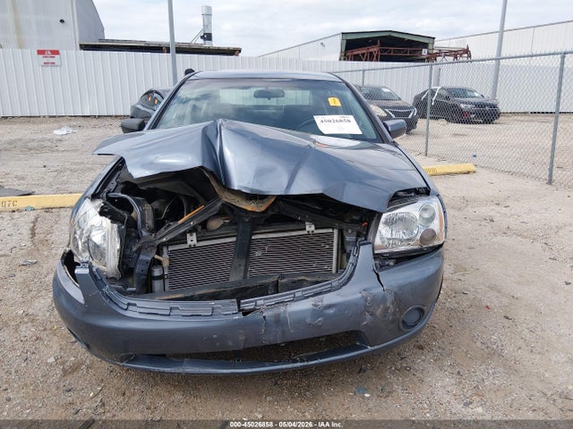 2008 Mitsubishi Galant Es მანქანა იყიდება აუქციონზე, vin: 4A3AB56F28E026232, აუქციონის ნომერი: 45026858