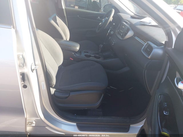 Продаж на аукціоні авто 2016 Kia Sorento 2.4l Lx, vin: 5XYPG4A30GG021574, номер лоту: 45026873
