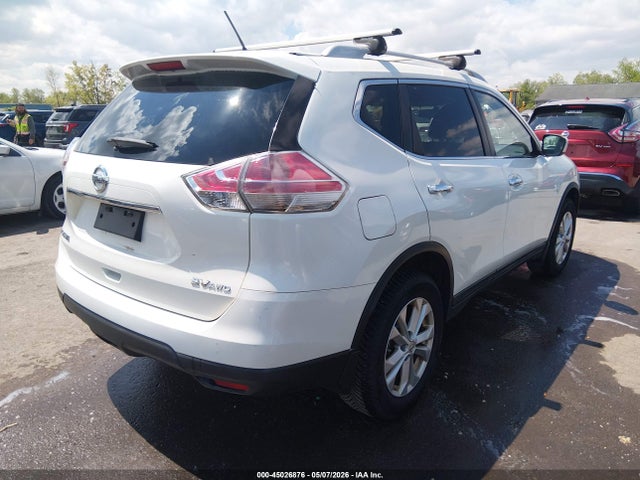 45026876 :رقم المزاد ، 5N1AT2MV3FC765543 vin ، 2015 Nissan Rogue Sv مزاد بيع