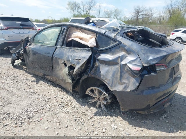Продажа на аукционе авто 2023 Tesla Model Y Awd/long Range Dual Motor All-wheel Drive, vin: 7SAYGDEE2PA211819, номер лота: 45026889