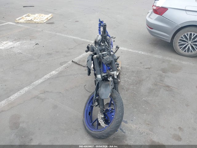 JYARM06E1FA003678 Yamaha FZ07
