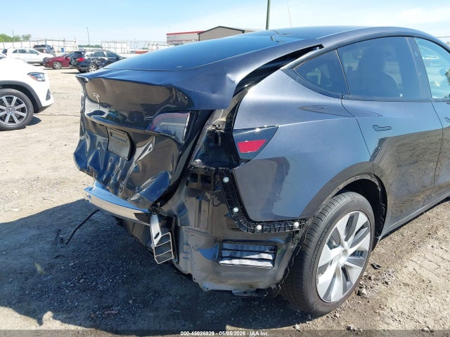 7SAYGDED8RF094647 Tesla Model Y Long Range Single Motor Rear-wheel Drive/rwd