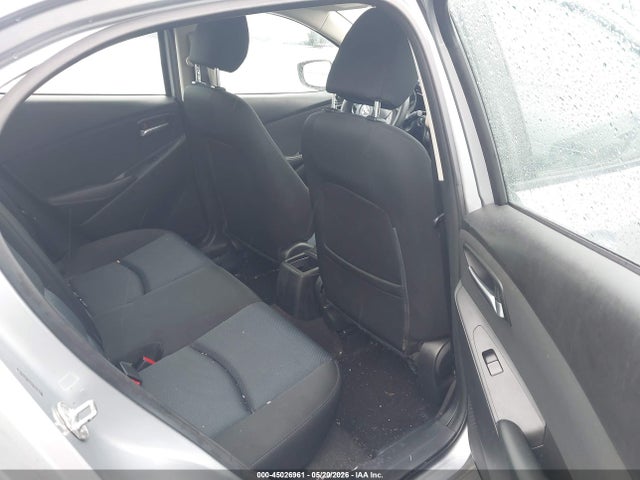 45026961 :رقم المزاد ، 3MYDLBYV6HY155160 vin ، 2017 Toyota Yaris Ia مزاد بيع