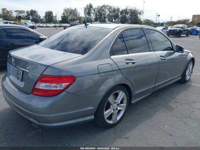 Продажа на аукционе авто 2011 Mercedes-benz C 300 Luxury/sport, vin: WDDGF5EB2BA466326, номер лота: 45026969