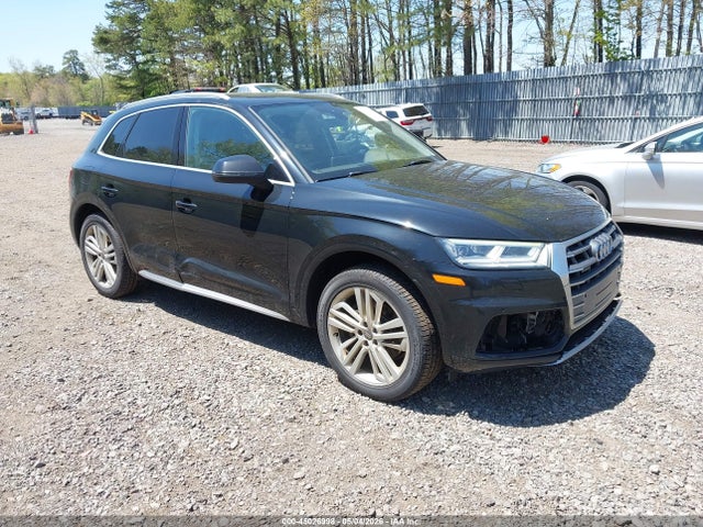 45026998 :رقم المزاد ، WA1BNAFY4J2029711 vin ، 2018 Audi Q5 2.0t Premium/2.0t Tech Premium مزاد بيع