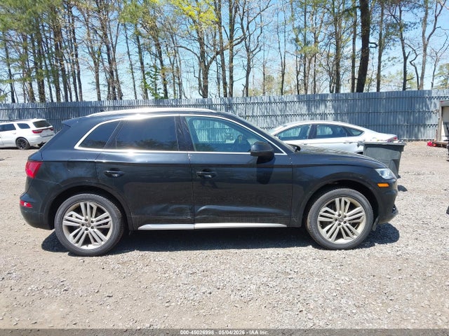 2018 Audi Q5 2.0t Premium/2.0t Tech Premium მანქანა იყიდება აუქციონზე, vin: WA1BNAFY4J2029711, აუქციონის ნომერი: 45026998