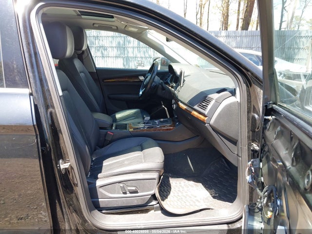 2018 Audi Q5 2.0t Premium/2.0t Tech Premium მანქანა იყიდება აუქციონზე, vin: WA1BNAFY4J2029711, აუქციონის ნომერი: 45026998