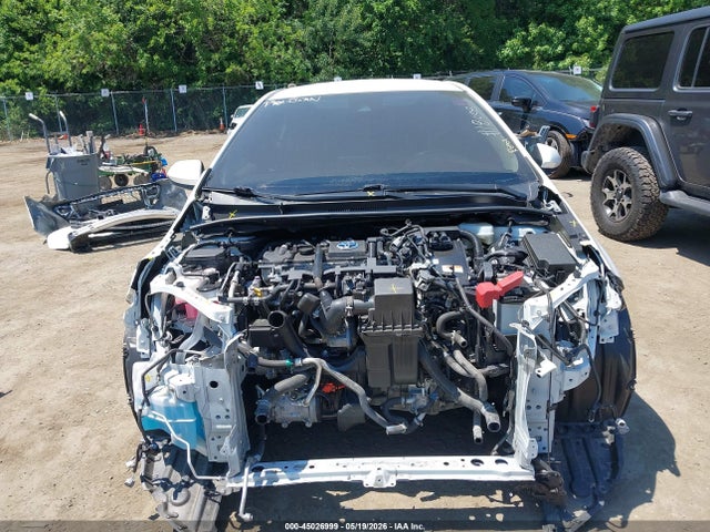 45026999 :رقم المزاد ، JTDEAMDEXMJ014262 vin ، 2021 Toyota Corolla Hybrid Le مزاد بيع
