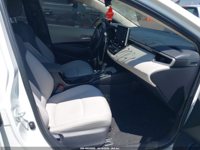 45026999 :رقم المزاد ، JTDEAMDEXMJ014262 vin ، 2021 Toyota Corolla Hybrid Le مزاد بيع