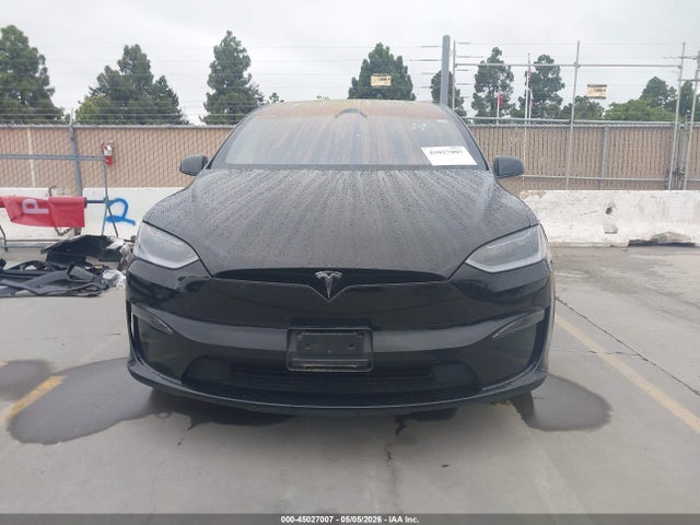 Продаж на аукціоні авто 2023 Tesla Model X Plaid Tri Motor All-wheel Drive, vin: 7SAXCBE67PF431299, номер лоту: 45027007
