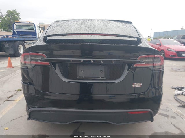 Продаж на аукціоні авто 2023 Tesla Model X Plaid Tri Motor All-wheel Drive, vin: 7SAXCBE67PF431299, номер лоту: 45027007