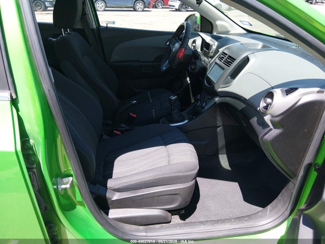 45027014 :رقم المزاد ، 1G1JD6SB9E4234527 vin ، 2014 Chevrolet Sonic Lt Manual مزاد بيع
