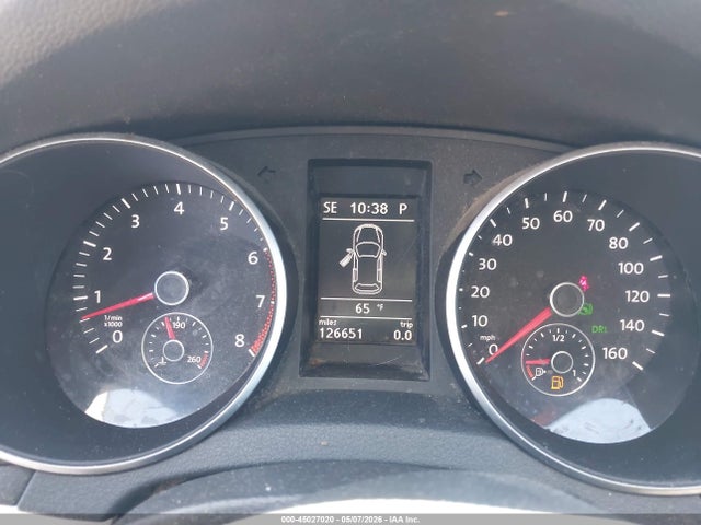 45027020 :رقم المزاد ، WVWDB7AJ4BW311717 vin ، 2011 Volkswagen Golf 2.5l 4-door مزاد بيع
