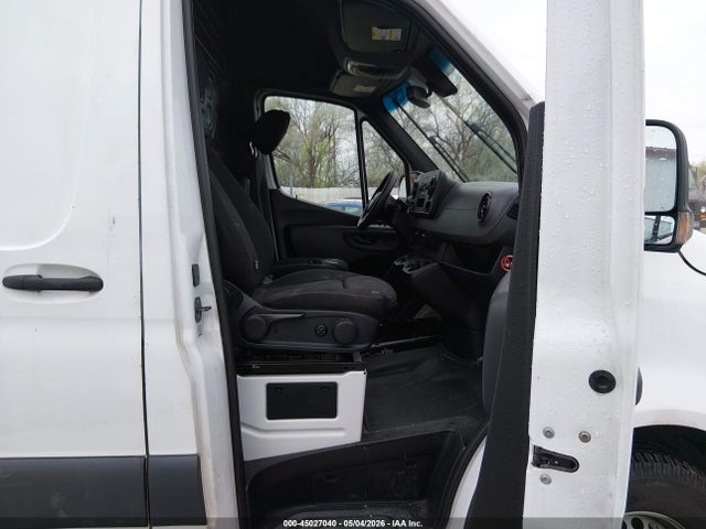 W1W4ECHY5LT039611 Mercedes-Benz Sprinter 2500 High Roof V6