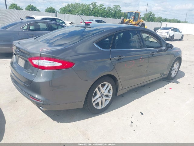 3FA6P0H72FR104060 Ford FUSION SE