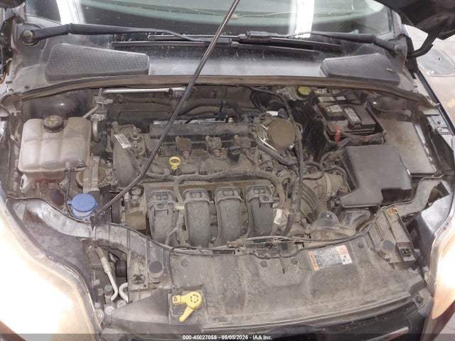1FADP3N22EL420931 Ford Focus Titanium