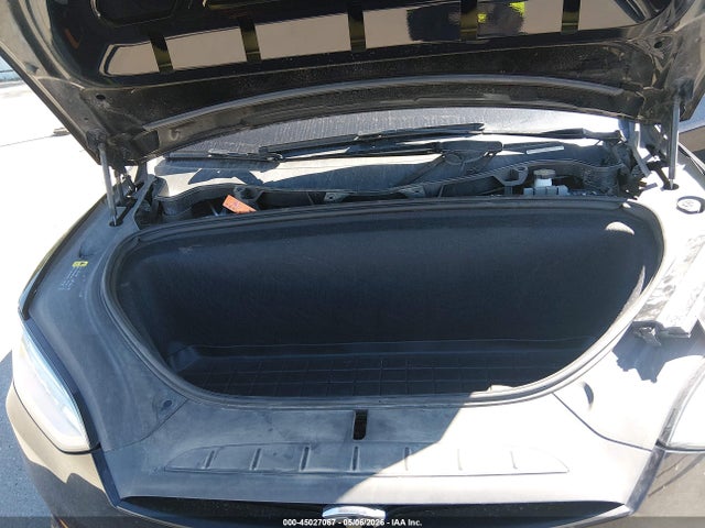5YJXCBE26JF112171 Tesla Model X 100d/75d/p100d