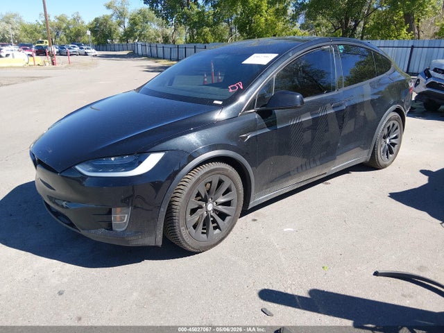 5YJXCBE26JF112171 Tesla Model X 100d/75d/p100d