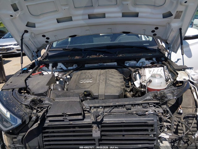 45027071 :رقم المزاد ، WA1EAAFY9N2076005 vin ، 2022 Audi Q5 Premium Plus 45 Tfsi S Line Quattro S Tronic مزاد بيع