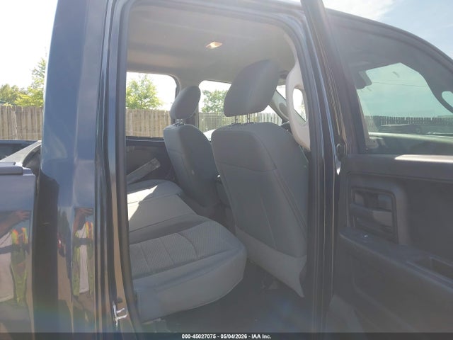 Aukcja sprzedaży 2019 Ram 1500 Classic Express  4x4 6'4 Box, vin: 1C6RR7FG3KS623850, numer aukcji: 45027075