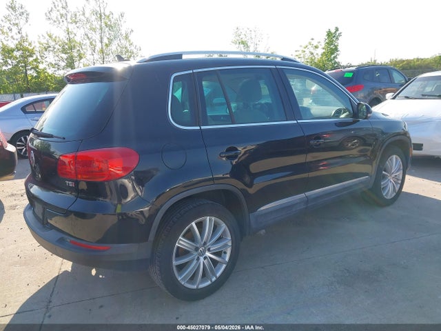 Продажа на аукционе авто 2016 Volkswagen Tiguan Se, vin: WVGAV7AX6GW528431, номер лота: 45027079