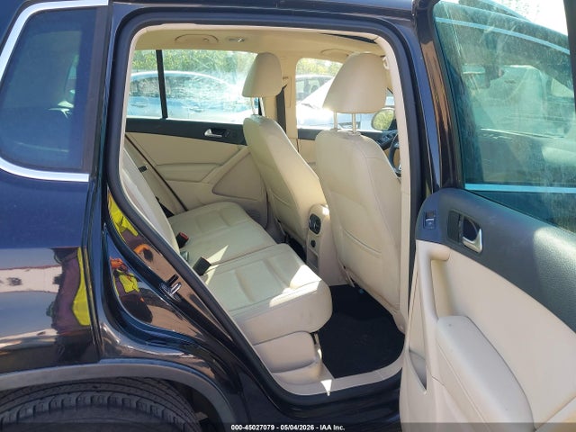 Продажа на аукционе авто 2016 Volkswagen Tiguan Se, vin: WVGAV7AX6GW528431, номер лота: 45027079