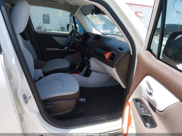 Продажа на аукционе авто 2015 Jeep Renegade Latitude, vin: ZACCJBBT0FPB52981, номер лота: 45027085