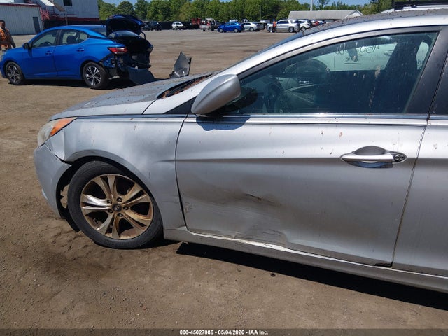 45027086 :رقم المزاد ، 5NPEB4AC2BH050159 vin ، 2011 Hyundai Sonata Gls مزاد بيع