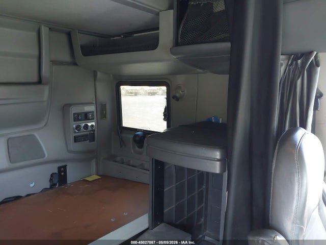 Продажа на аукционе авто 2011 International Prostar Premium, vin: 3HSCUAPR9BN186490, номер лота: 45027087