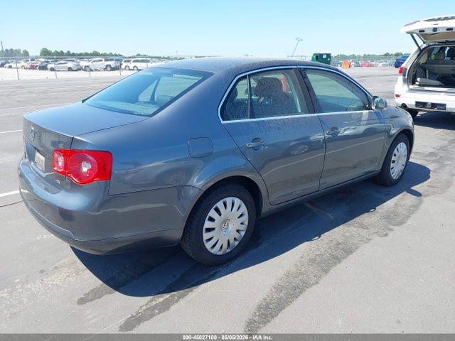 45027100 :رقم المزاد ، 3VWRF71K05M618662 vin ، 2005 Volkswagen Jetta 2.5 مزاد بيع