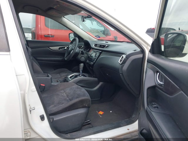 45027113 :رقم المزاد ، KNMAT2MV4FP524667 vin ، 2015 Nissan Rogue Sv مزاد بيع
