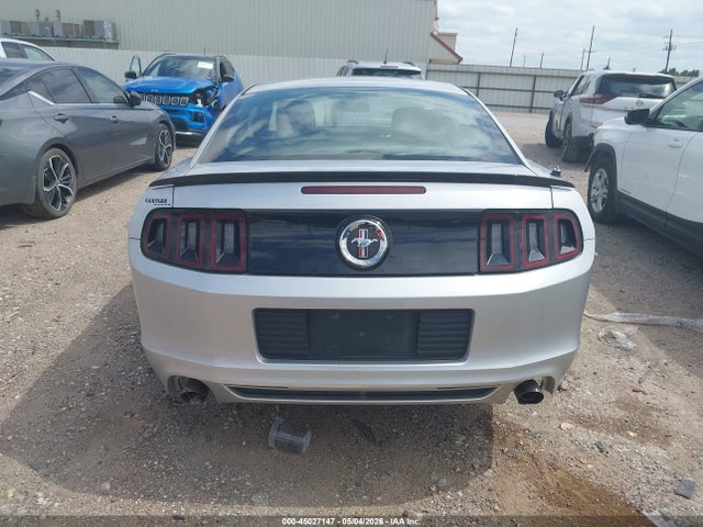 Ford Mustang V6 2014 1ZVBP8AM0E5306045 Image 17