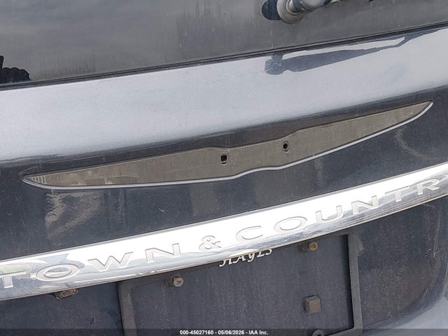 2014 Chrysler Town & Country Touring მანქანა იყიდება აუქციონზე, vin: 2C4RC1BG9ER246475, აუქციონის ნომერი: 45027160