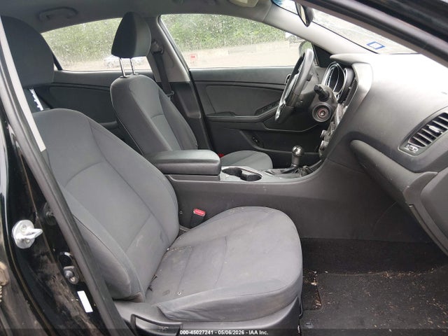 Продажа на аукционе авто 2015 Kia Optima Lx, vin: KNAGM4A75F5659688, номер лота: 45027241