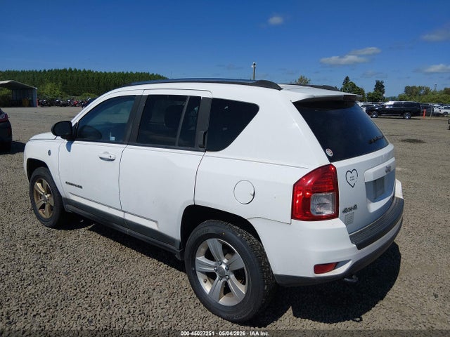 2011 Jeep Compass მანქანა იყიდება აუქციონზე, vin: 1J4NF1FB9BD280073, აუქციონის ნომერი: 45027251