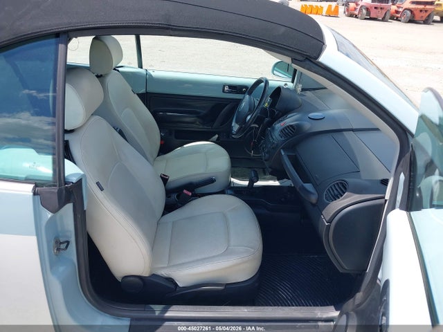 Продаж на аукціоні авто 2010 Volkswagen New Beetle 2.5l Final Edition, vin: 3VWRW3AL7AM009208, номер лоту: 45027261